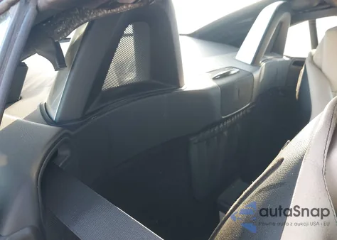 2015 Mercedes-Benz Slk 250 z USA, uszkodzony, nr VIN WDDPK4HA7FF096864